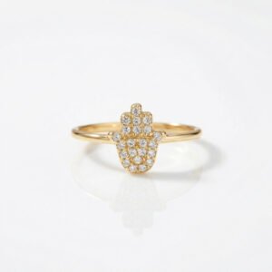 טבעת חמסה משובצת