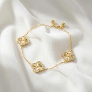 צמיד תלתנים חריטות ושיבוץ